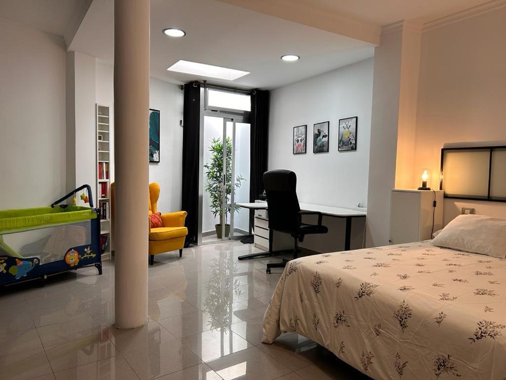 Hjs Guest House - The Majestic Loft Las Palmas de Gran Canaria Exterior photo