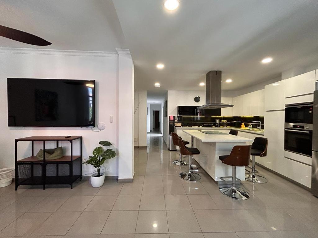 Hjs Guest House - The Majestic Loft Las Palmas de Gran Canaria Exterior photo